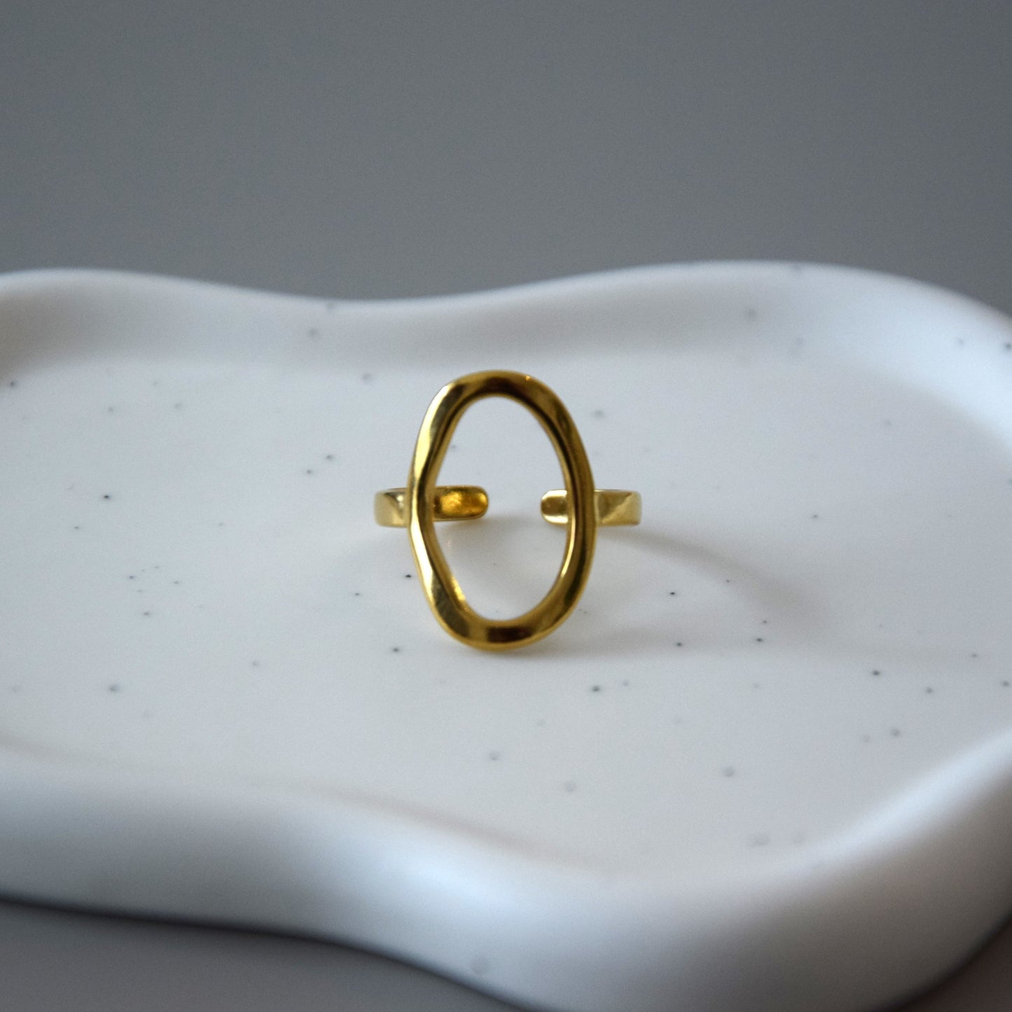 Bague rond irrégulier