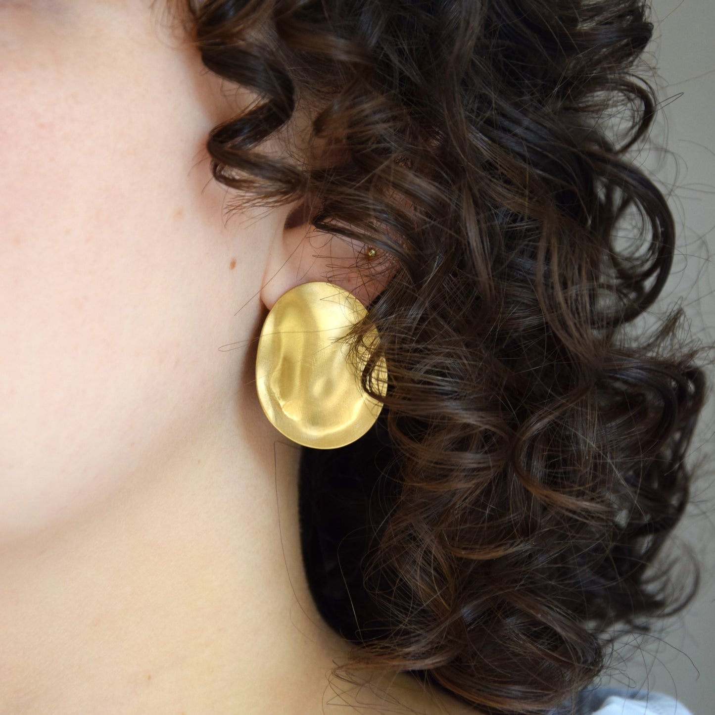Boucle d'oreille ovale plat