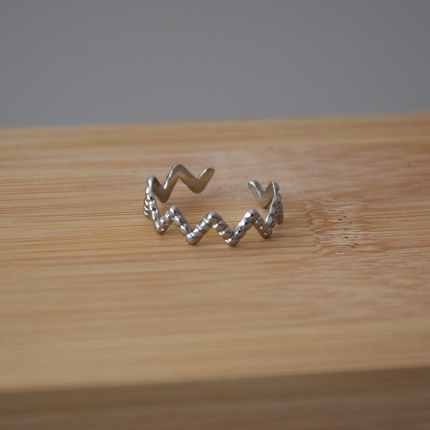 Bague zigzag