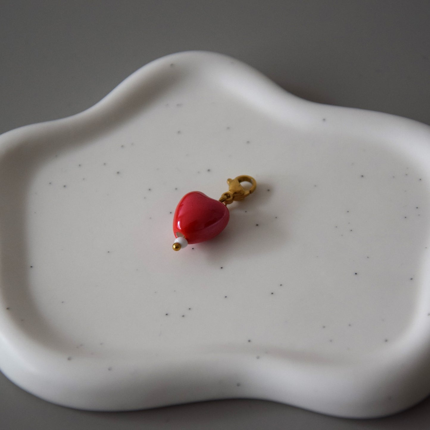 Charm cœur rouge