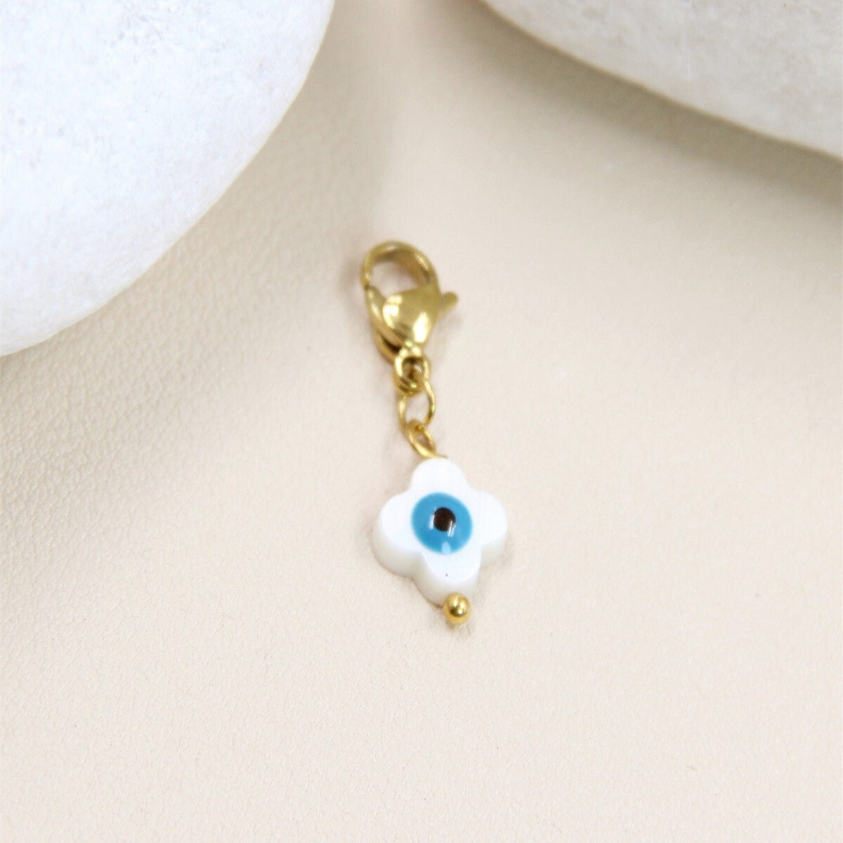 Charm œil bleu