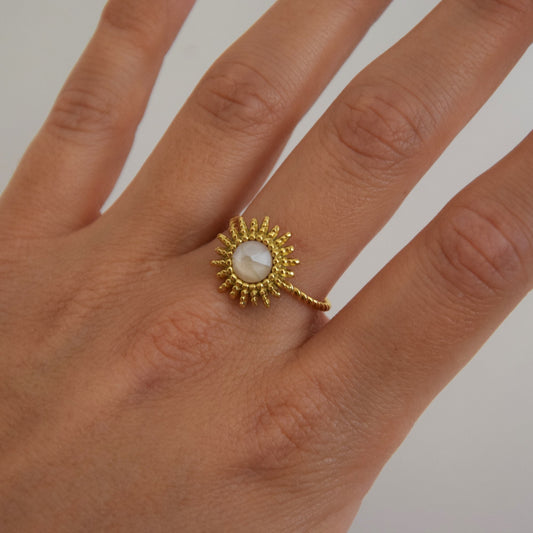 Bague soleil ivoire