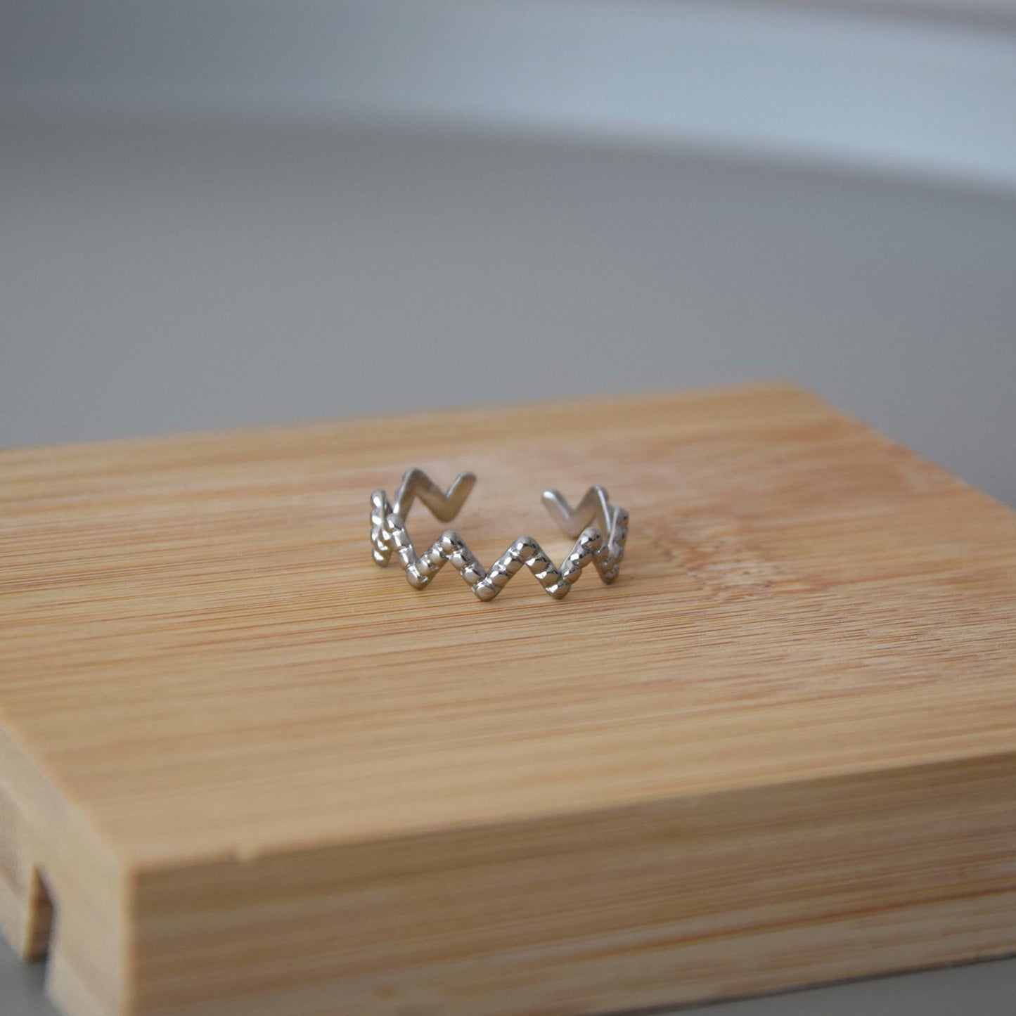 Bague zigzag